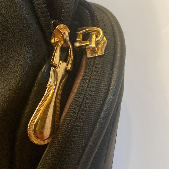 Classy Owl Backpack Pu Leather Mini backpack goldtone accents adjustable straps - Picture 4 of 12